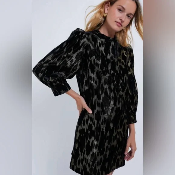 Tuckernuck Pomander Place New Metallic Velvet burnout Samantha dress gold sz 10 - Picture 1 of 9